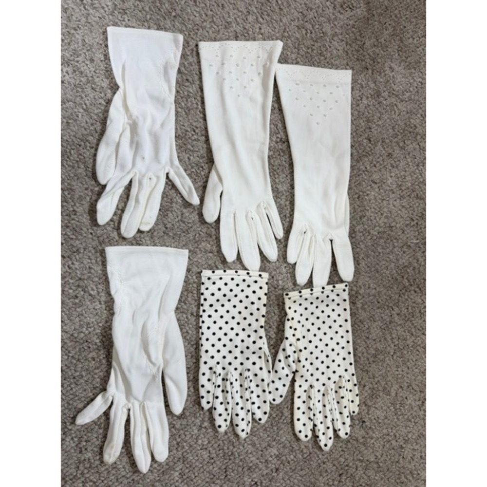 Vintage 4 Pair Lot White Dress Gloves Polka Dot Beaded Mid Century 1950s 60s